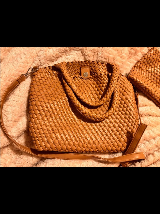 Rachel Zoe Handbags - Rachel Zoe Woven bag with clutch